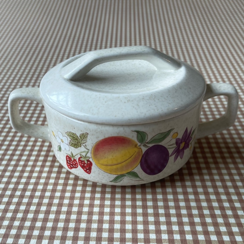 TemperWare by Lenox Summer Harvest Collection Sugar Bowl with lid. Made in USA
